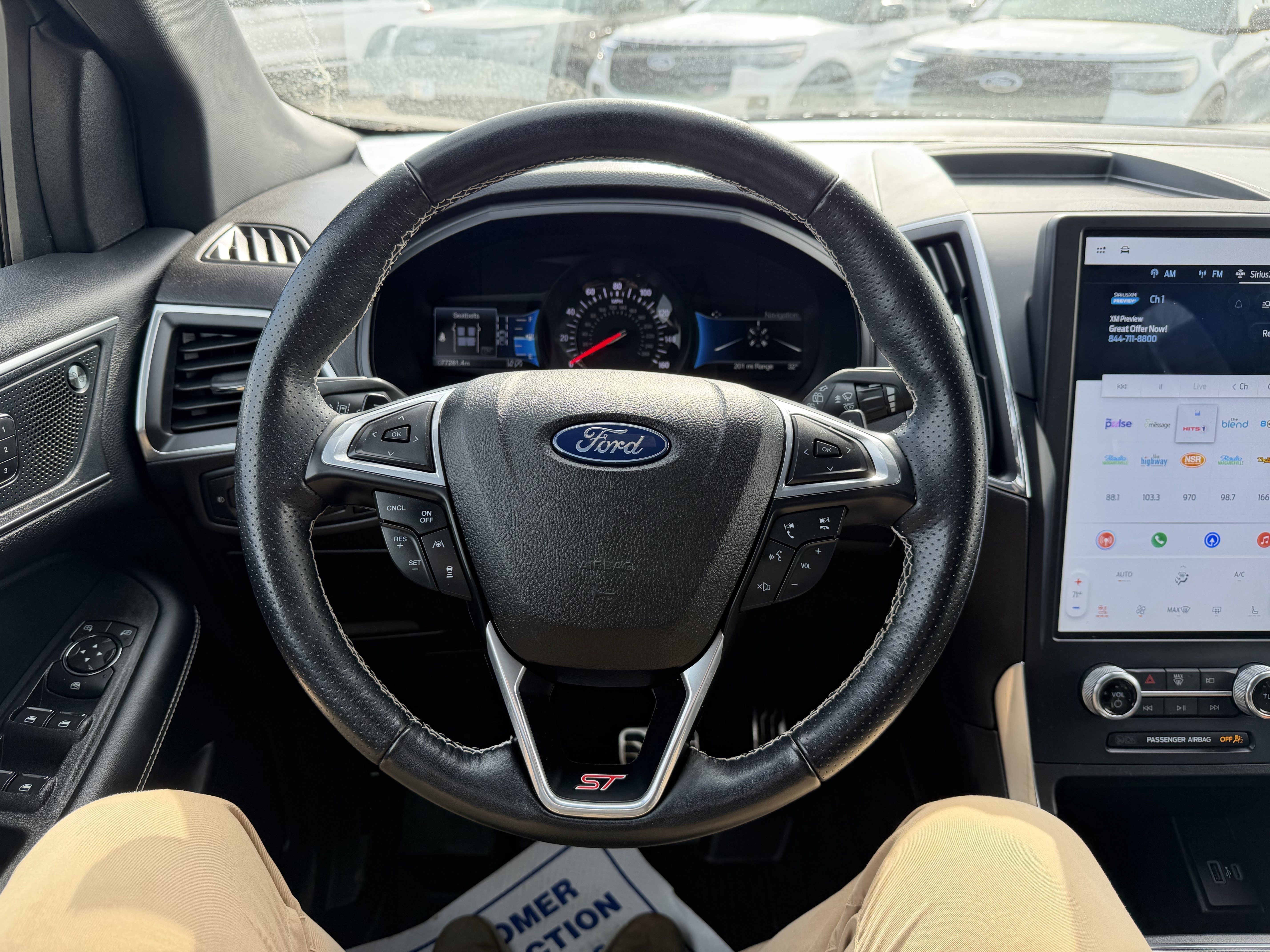 Certified 2022 Ford Edge ST w/ Equipment Group 401A image 9