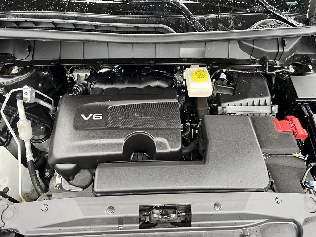 Used 2023 Nissan Pathfinder Platinum image 33