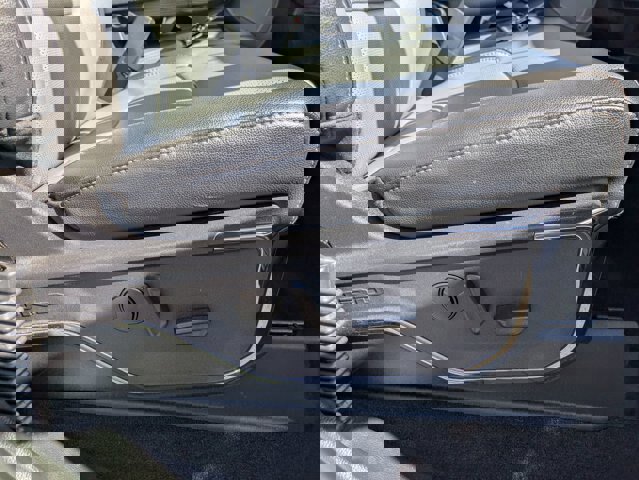 Certified 2022 Ford F150 Lariat image 37