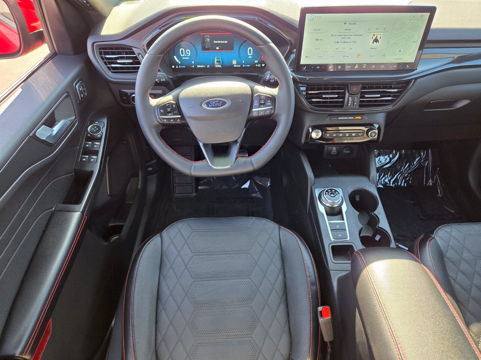 Certified 2024 Ford Escape ST-Line Elite w/ Premium Technology Package AWD/4WD image 13