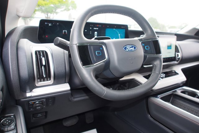 Certified 2025 Ford Expedition Max Active AWD/4WD image 20