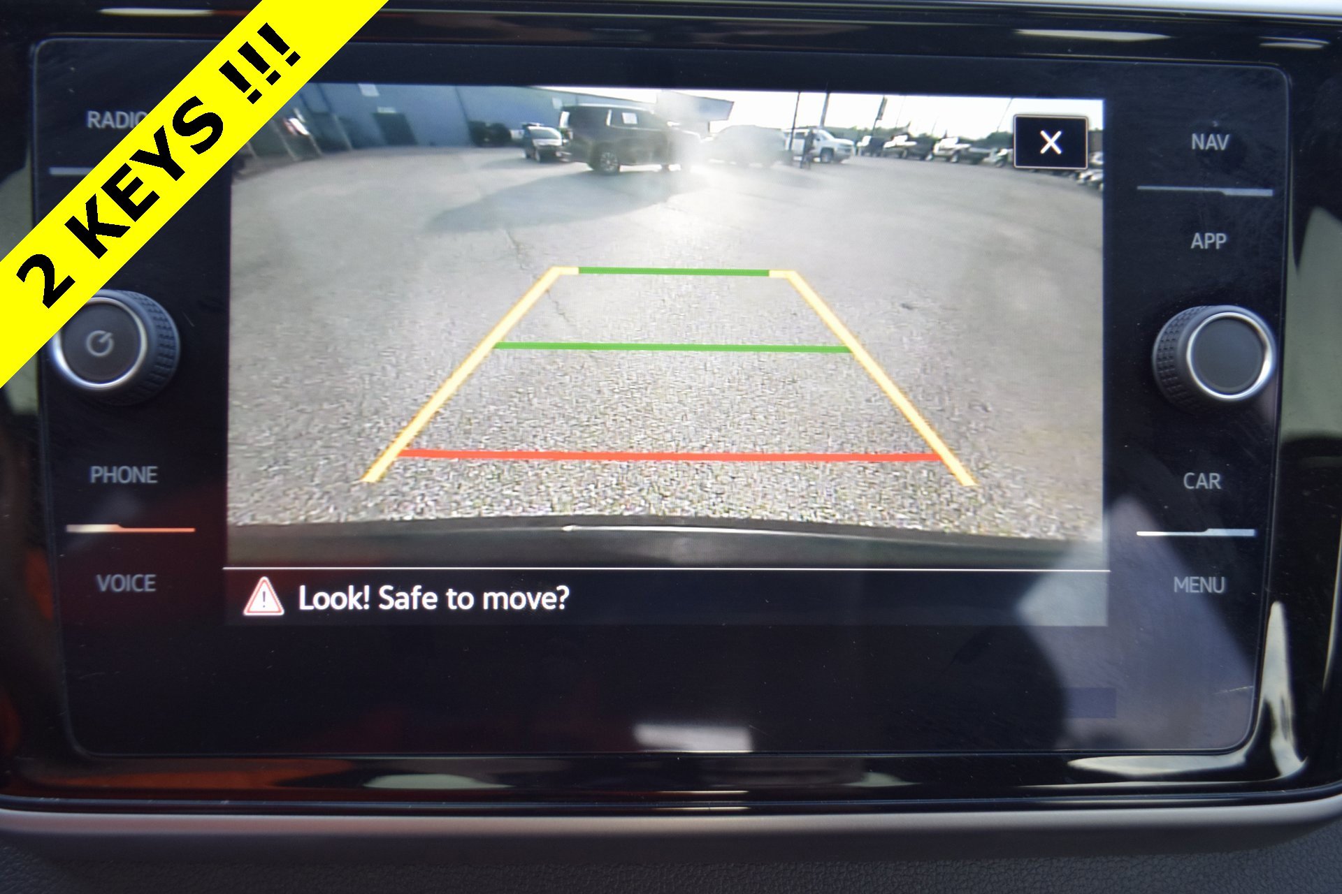 Used 2023 Volkswagen Atlas Cross Sport SEL image 5