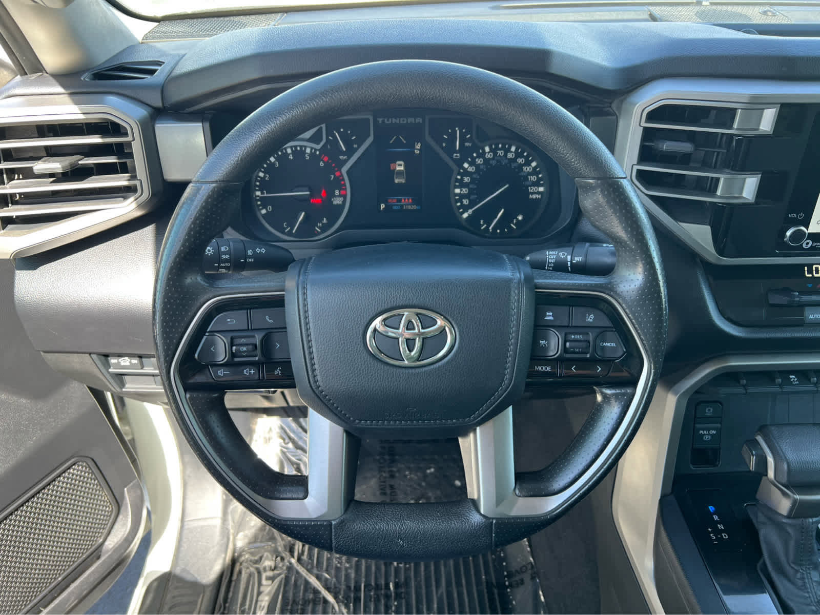 Used 2022 Toyota Tundra SR5 w/ SR5 Convenience Package image 35