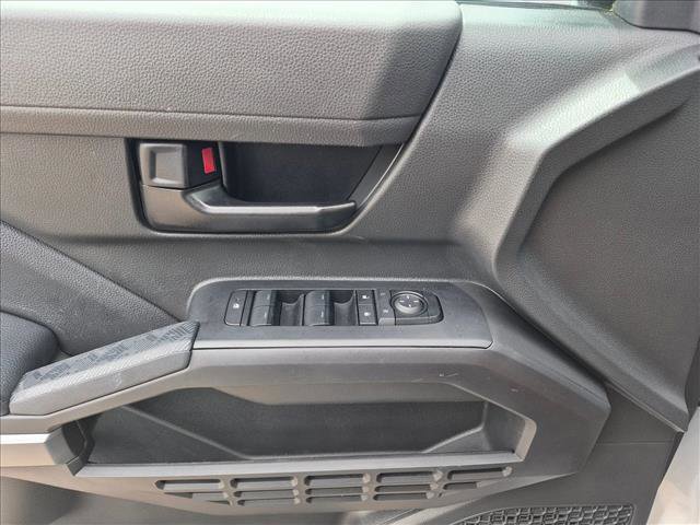 Used 2024 Toyota Tacoma SR5 AWD/4WD image 16