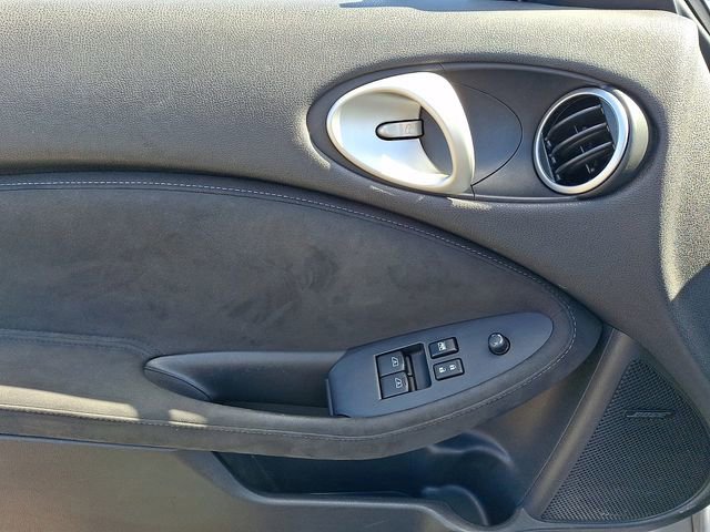 Used 2018 Nissan 370Z Touring Sport image 11