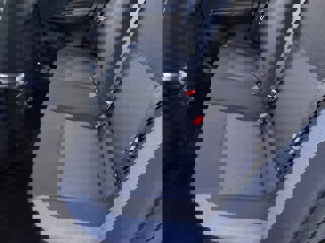 Used 2023 Nissan Versa SV image 7