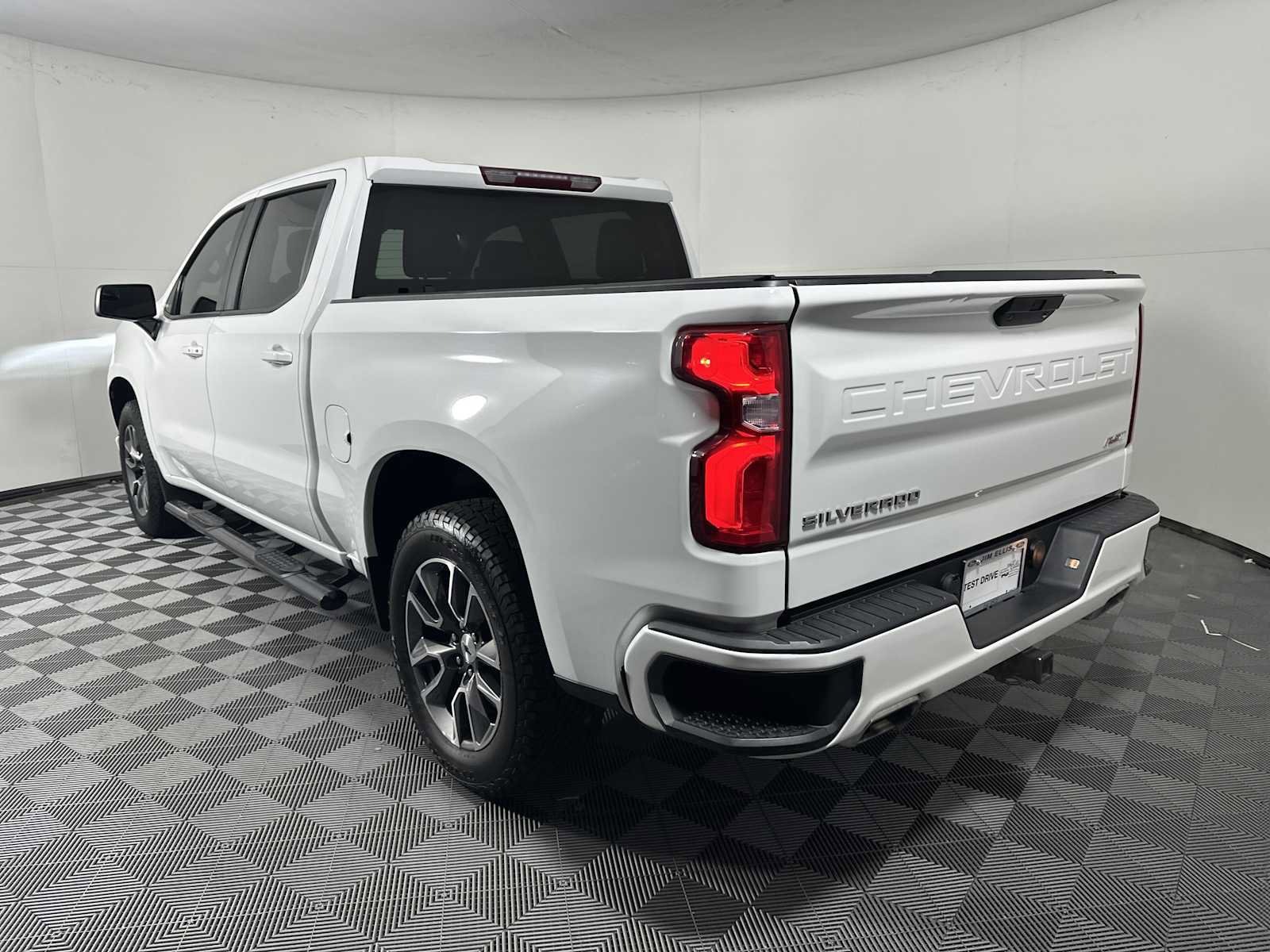 Used 2021 Chevrolet Silverado 1500 RST w/ Z71 Off-Road Package image 3