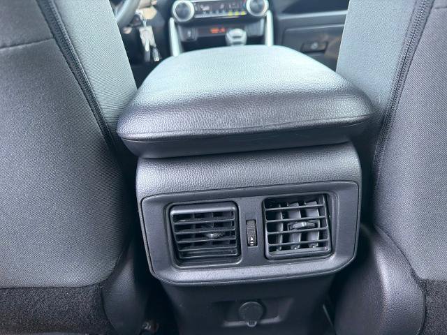 Used 2022 Toyota RAV4 LE FWD image 25