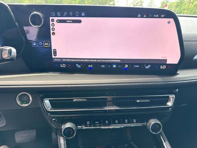 Used 2025 Chevrolet Traverse LT FWD image 24