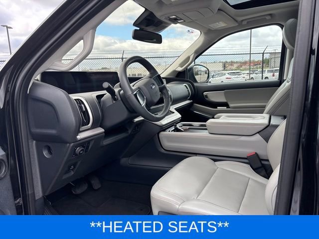 Certified 2025 Ford Expedition Active AWD/4WD image 15