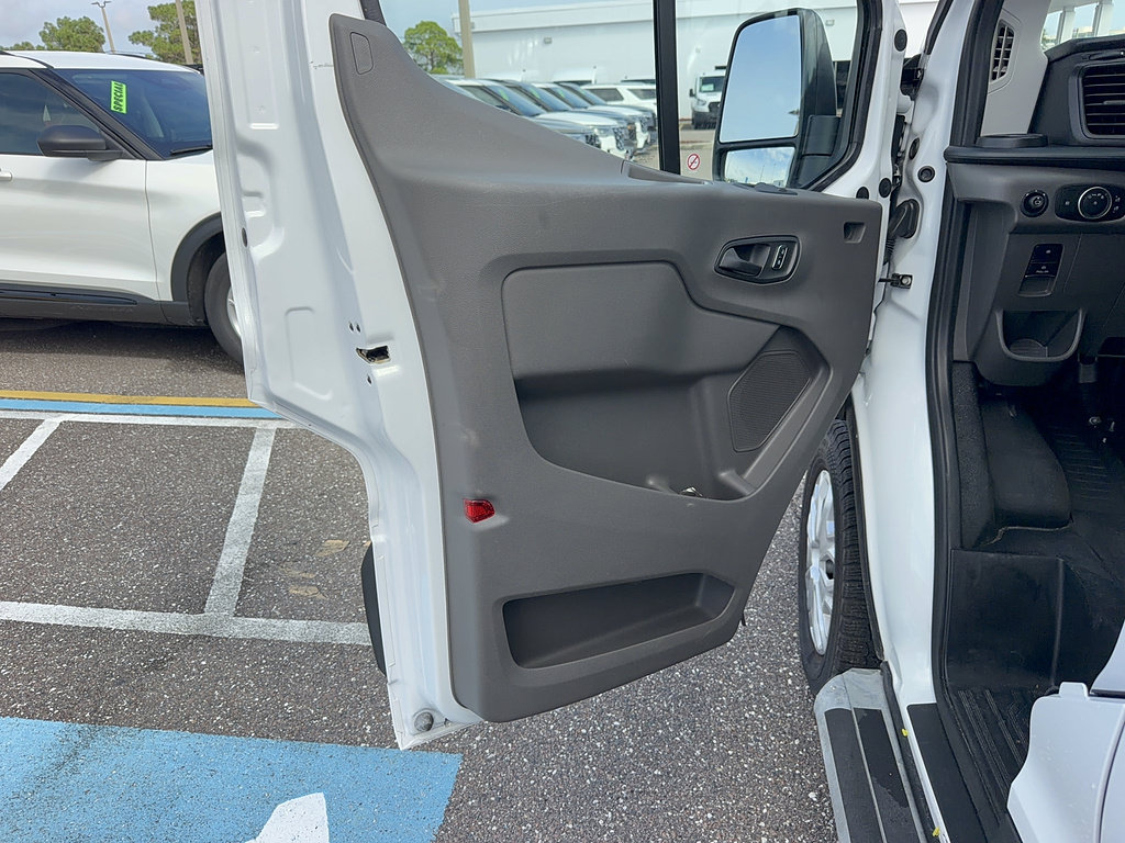 Certified 2025 Ford Transit 250 Low Roof w/ Exterior Upgrade Package RWD image 11