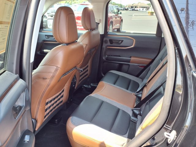 Certified 2023 Ford Bronco Sport Outer Banks w/ Tech Package AWD/4WD image 24