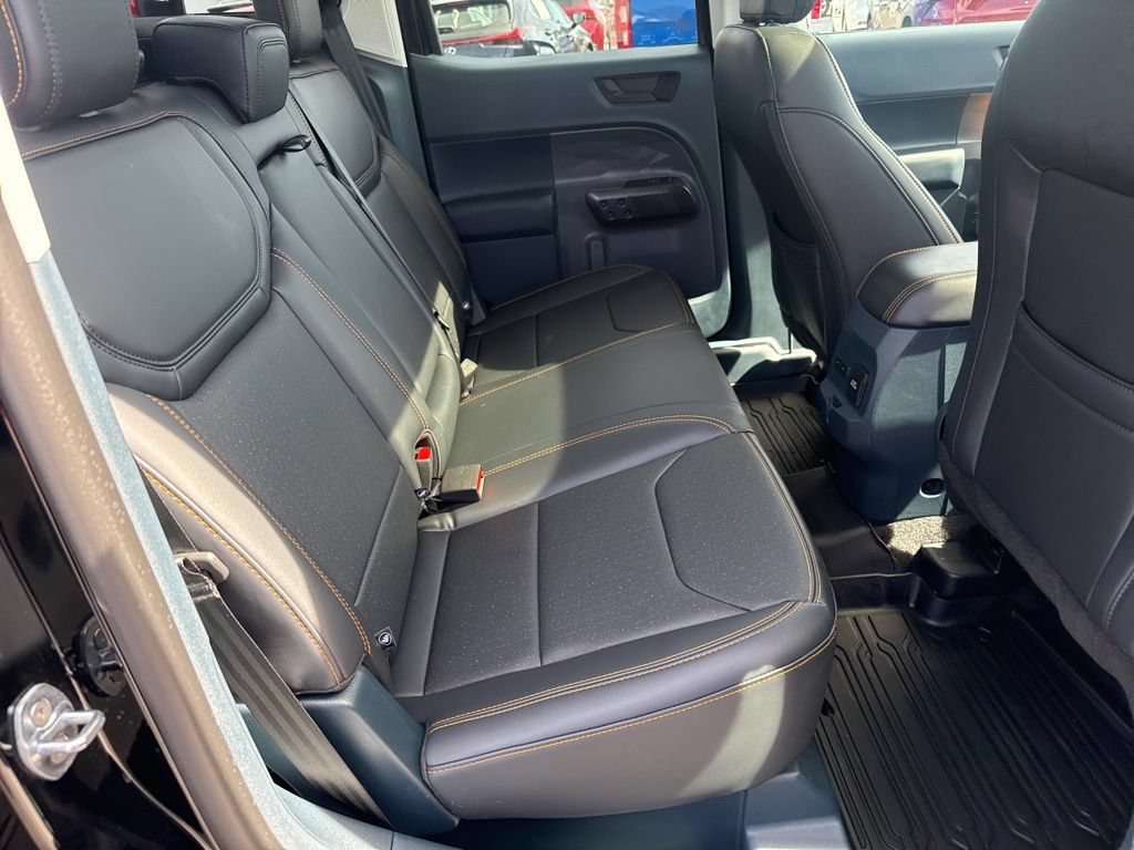 Certified 2025 Ford Maverick Tremor AWD/4WD image 38