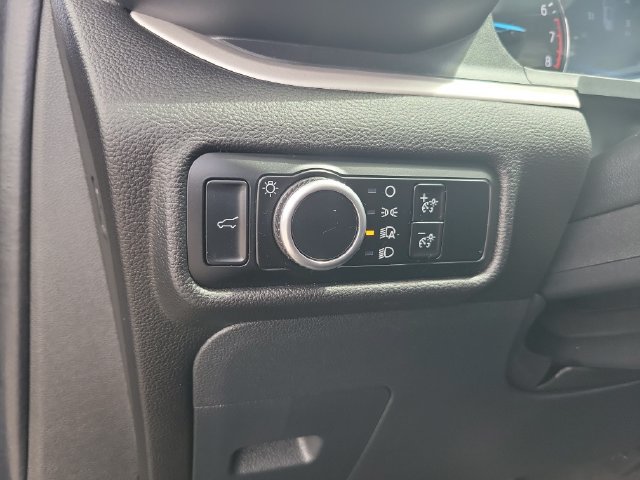 Certified 2023 Ford Explorer XLT RWD image 30