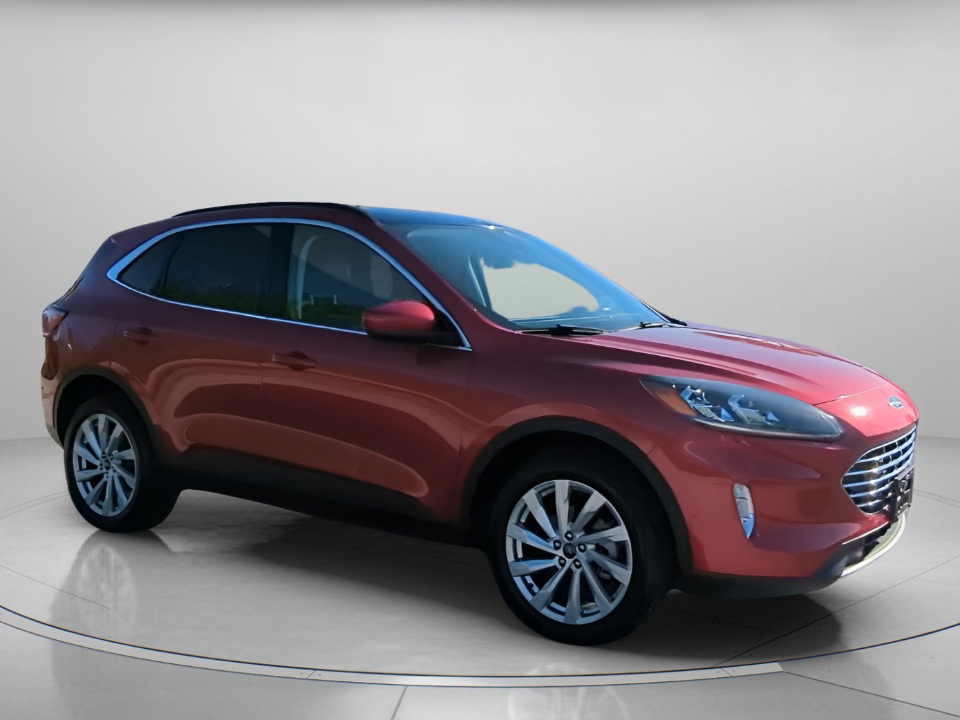 Certified 2022 Ford Escape Titanium w/ Titanium Elite Package image 31