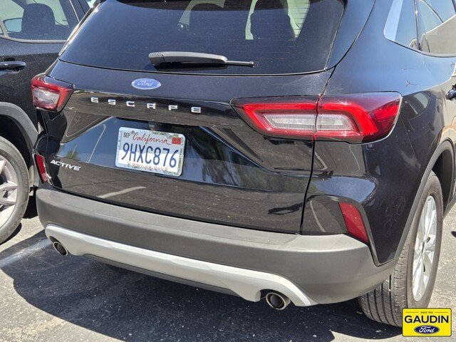 Certified 2023 Ford Escape Active FWD image 3