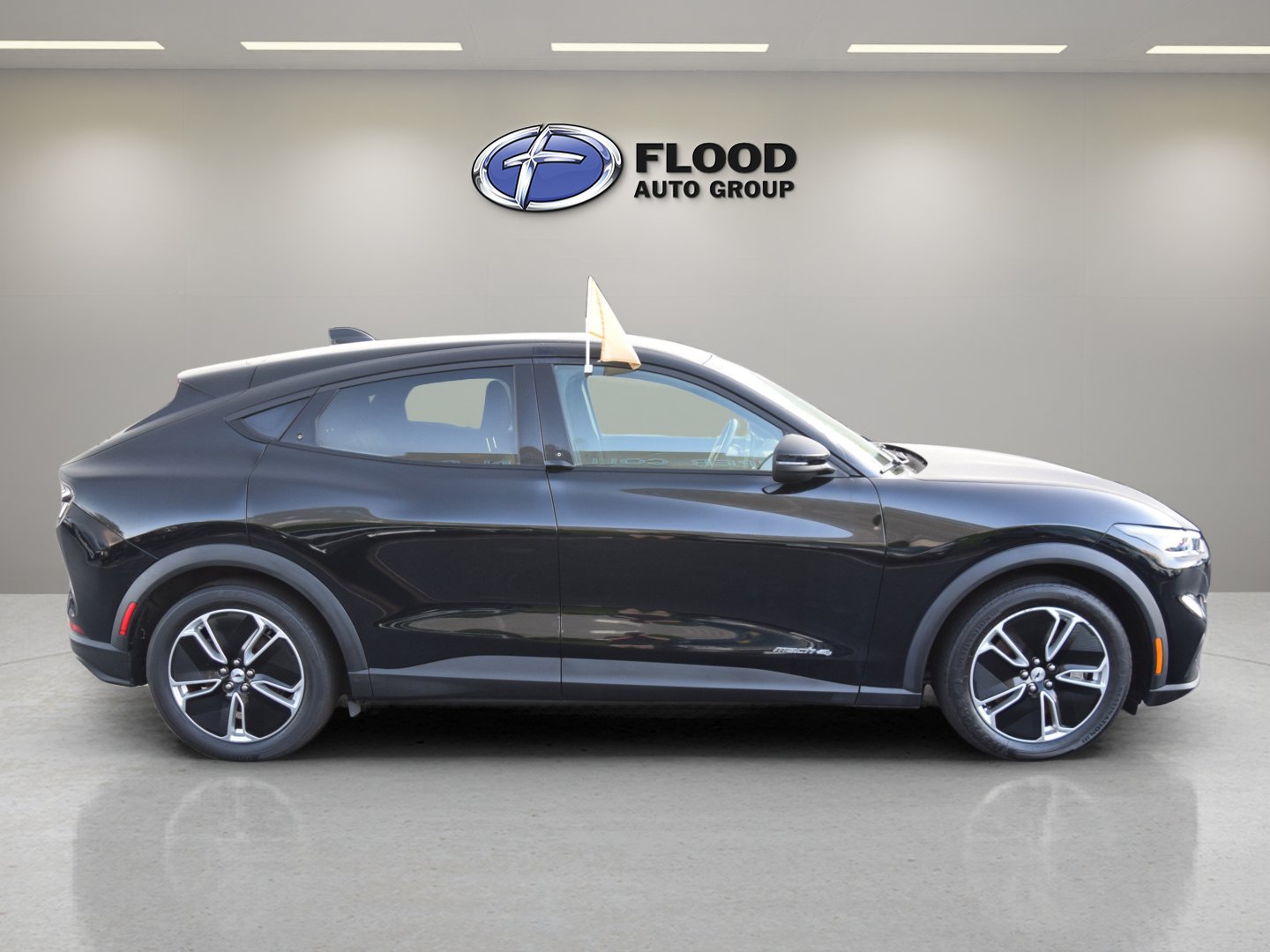 Certified 2021 Ford Mustang Mach-E Select w/ Comfort/Appearance Package AWD/4WD image 3