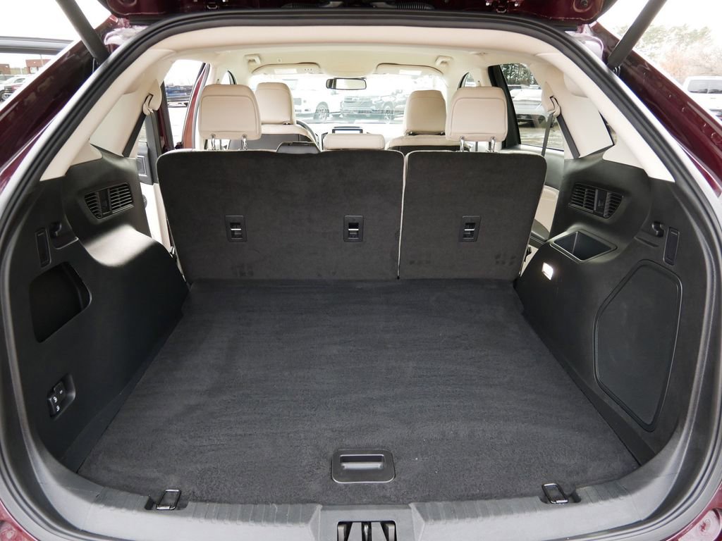 Certified 2024 Ford Edge Titanium w/ Titanium Elite Package image 10