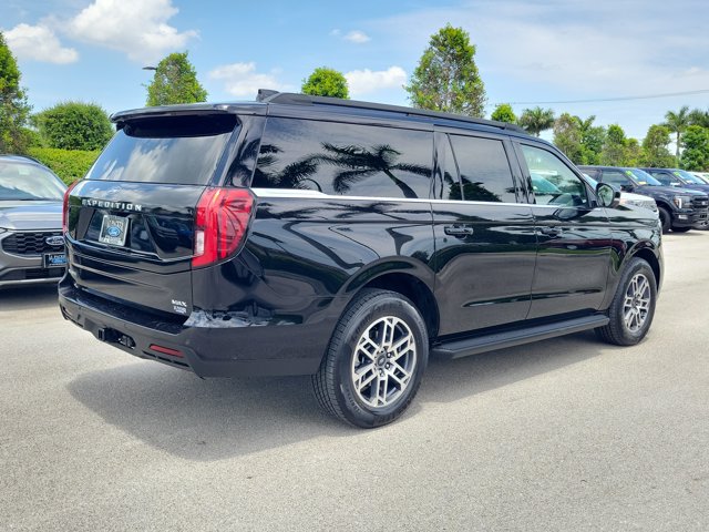 Certified 2025 Ford Expedition Max Active RWD image 7