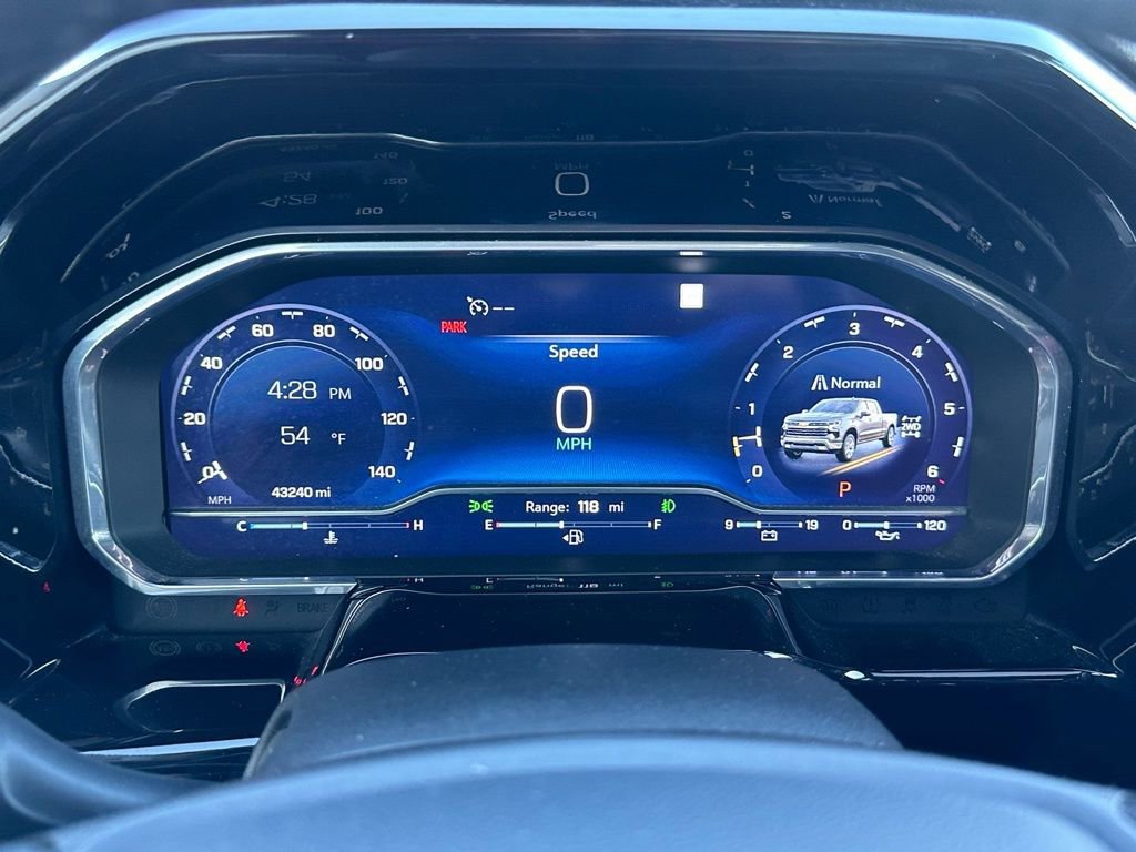 Used 2022 Chevrolet Silverado 1500 LTZ image 27