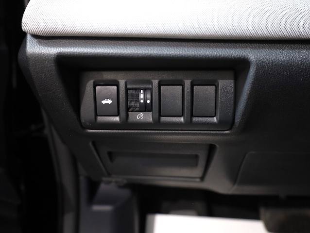 Used 2023 Subaru Legacy Premium image 19