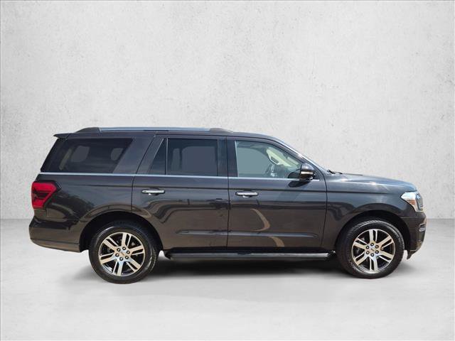 Certified 2024 Ford Expedition Limited AWD/4WD image 4