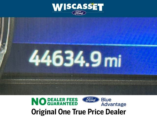 Certified 2022 Ford Explorer XLT w/ Equipment Group 202A image 19