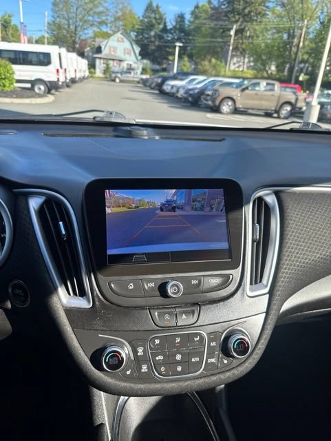 Used 2024 Chevrolet Malibu LT FWD image 28