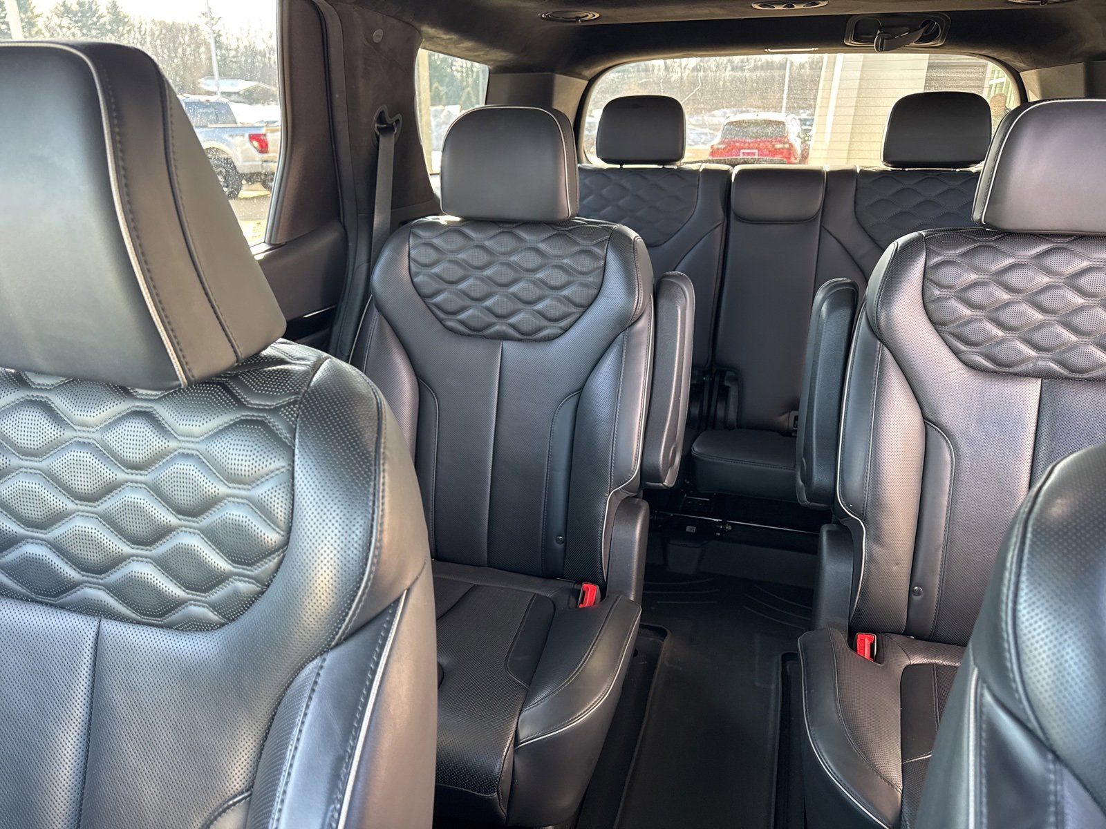 Used 2021 Hyundai Palisade Calligraphy image 42