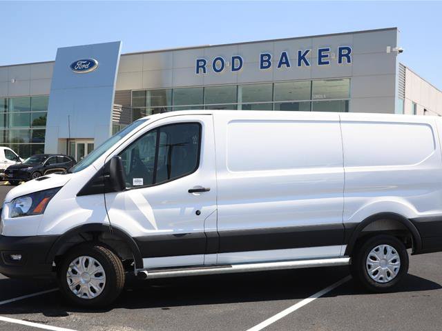 Certified 2025 Ford Transit 250 Low Roof w/ Exterior Upgrade Package RWD image 3