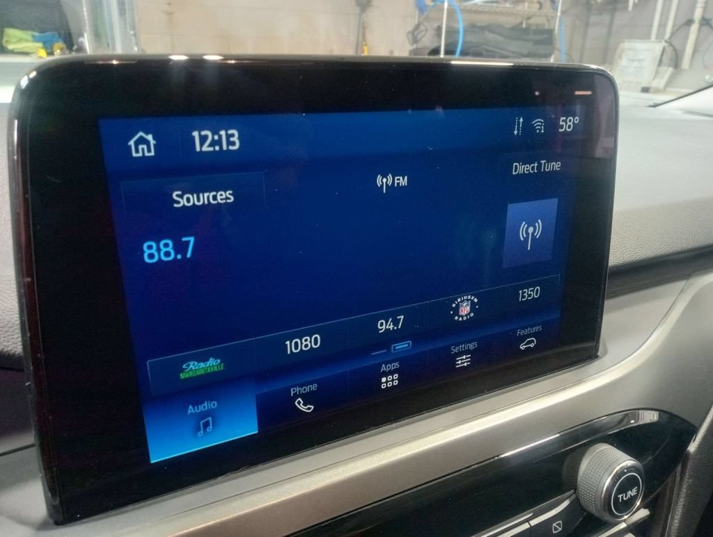 Certified 2025 Ford Escape Active AWD/4WD image 20