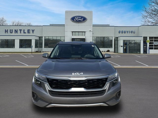 Used 2022 Kia Seltos S FWD image 2