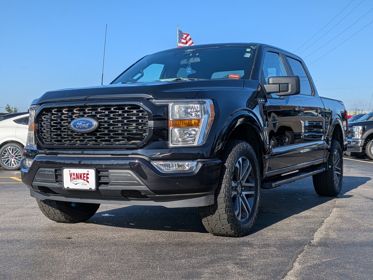 Certified 2022 Ford F150 XL w/ STX Appearance Package AWD/4WD image 8