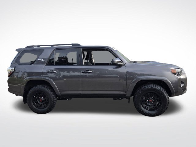 Used 2019 Toyota 4Runner TRD Off-Road AWD/4WD image 10