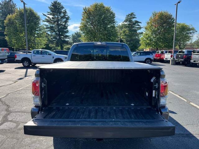 Used 2021 Toyota Tacoma TRD Sport AWD/4WD image 5
