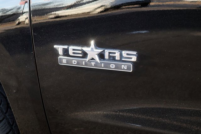 Used 2020 Chevrolet Silverado 1500 LT w/ Texas Edition image 9