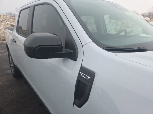 Certified 2025 Ford Maverick XLT w/ Equipment Group 301A image 9