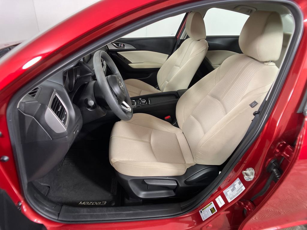 Used 2018 MAZDA MAZDA3 Sport w/ Preferred Equipment Package image 28