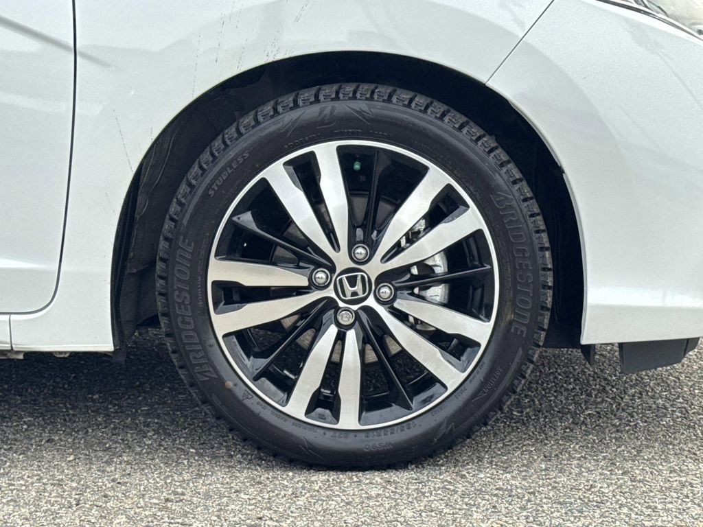 Used 2020 Honda Fit EX image 31