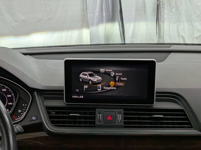 Used 2019 Audi Q5 2.0T Premium Plus w/ Premium Plus Package AWD/4WD image 29