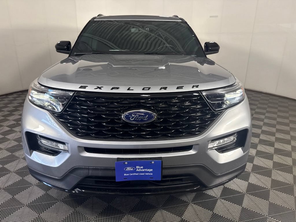 Certified 2023 Ford Explorer ST-Line w/ Class IV Trailer Tow Package AWD/4WD image 3