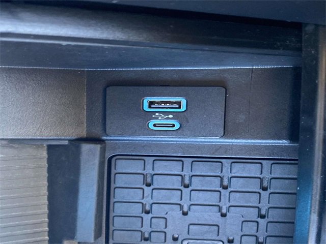 Certified 2024 Ford Expedition Max XLT image 33