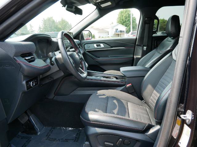 Certified 2025 Ford Explorer ST-Line AWD/4WD image 10