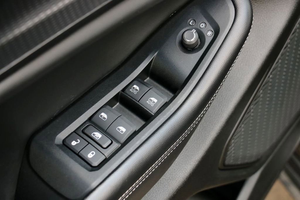 Used 2024 Jeep Grand Cherokee Laredo RWD image 15