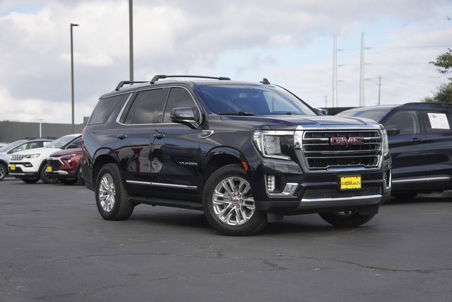 Used 2021 GMC Yukon SLT w/ SLT Luxury Plus Package image 2
