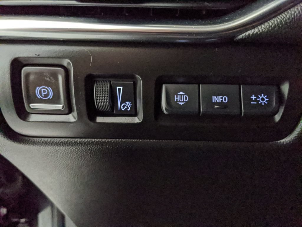 Used 2022 Cadillac XT4 Sport w/ Comfort Package AWD/4WD image 14