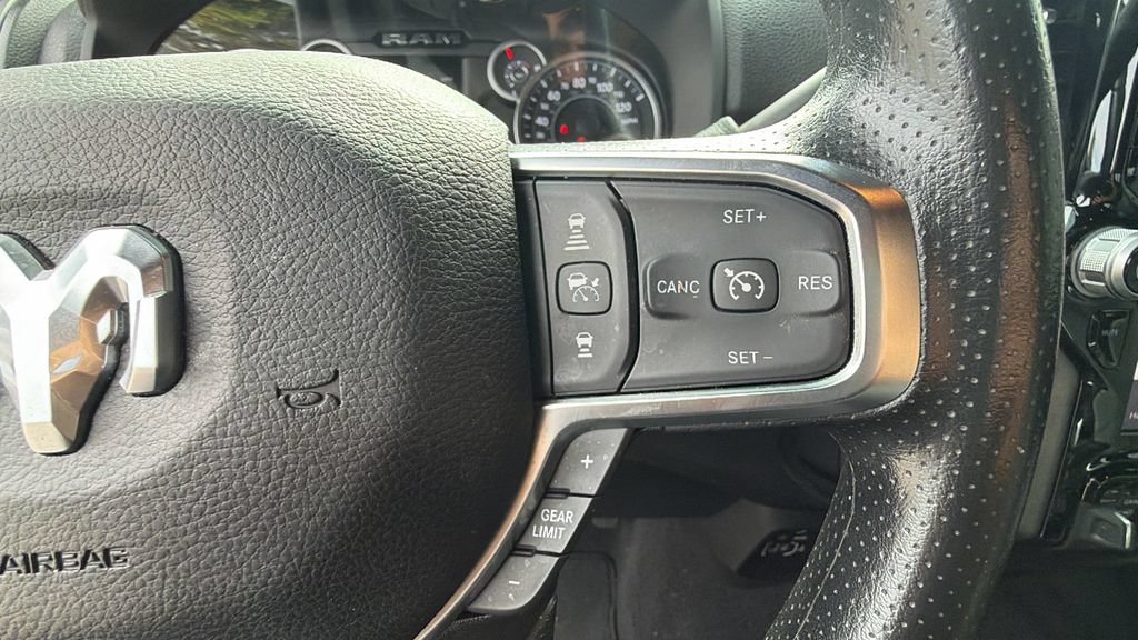 Used 2025 RAM 3500 Tradesman AWD/4WD image 17