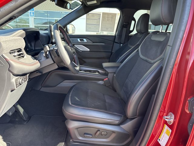 Certified 2025 Ford Explorer ST w/ Sun And Sound Package AWD/4WD image 13