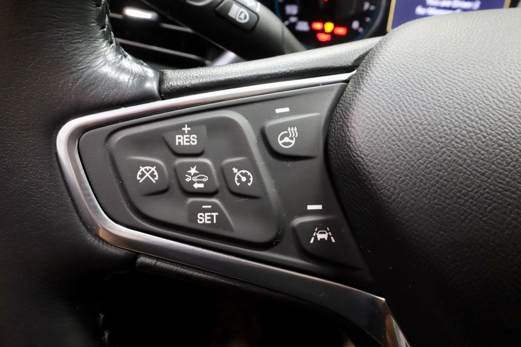 Used 2022 Chevrolet Equinox Premier AWD/4WD image 32