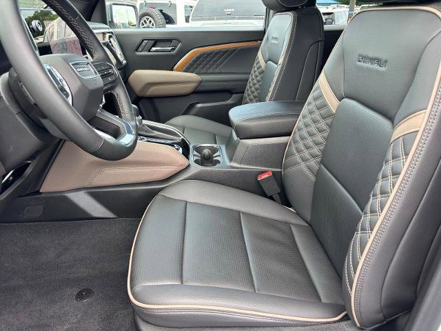Used 2026 GMC Canyon Denali AWD/4WD image 15